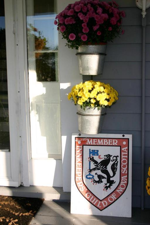 Broadwater Inn & Cottages Baddeck Inlet Exterior foto